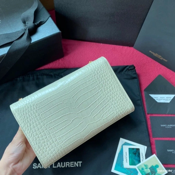 YSL KATE 0723